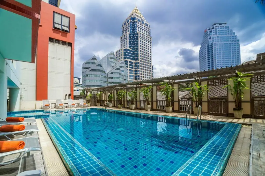 Bandara Suites Silon Gay Bangkok Hotel