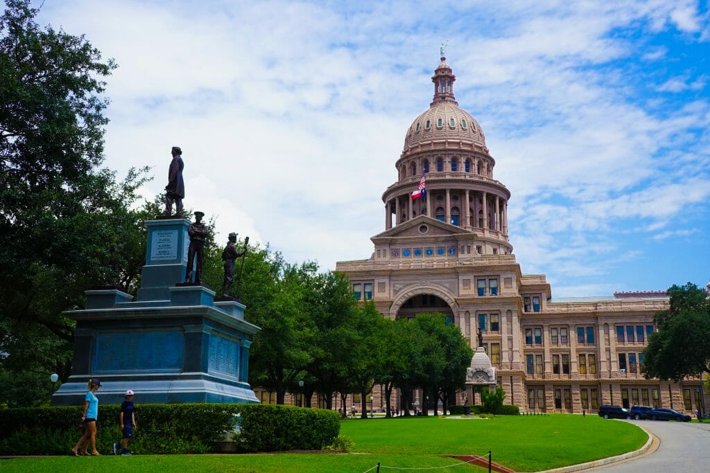 No more gay saunas or bathhouses in Austin Texas