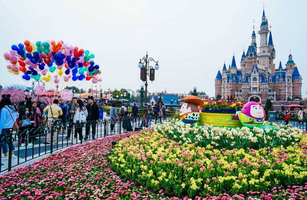 Gay Shanghai Disneyland Resort