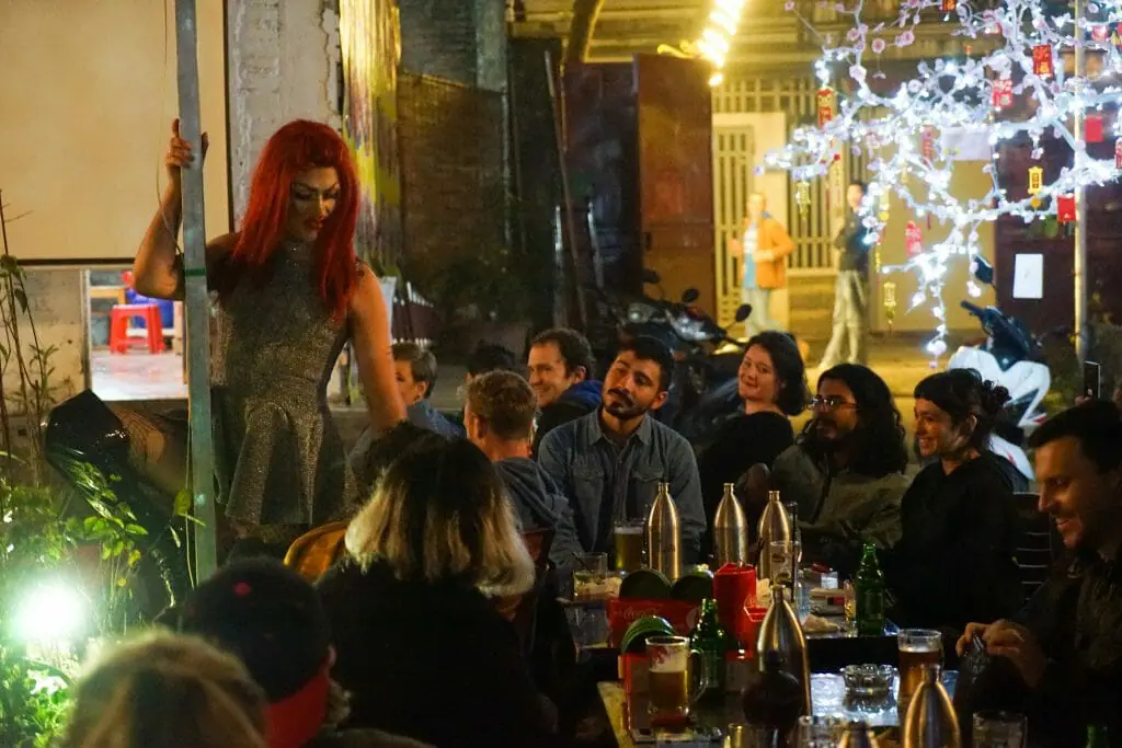 Drag Queen Performance in Hanoi / Hanoi Gay Bars