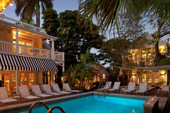 Alexanders Gay Lesbian Resort Key West | gay lodging key west | key west florida gay resorts | best gay hotels in key west