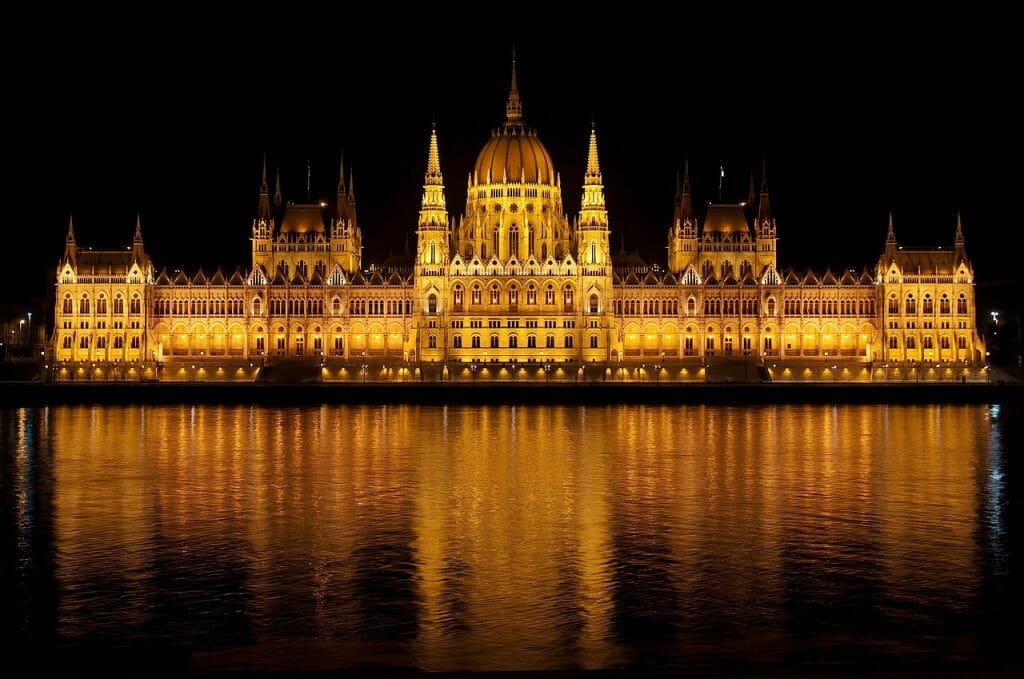 Gay Budapest Guide: The Essential Guide To Gay Travel In Budapest Hungary 2018