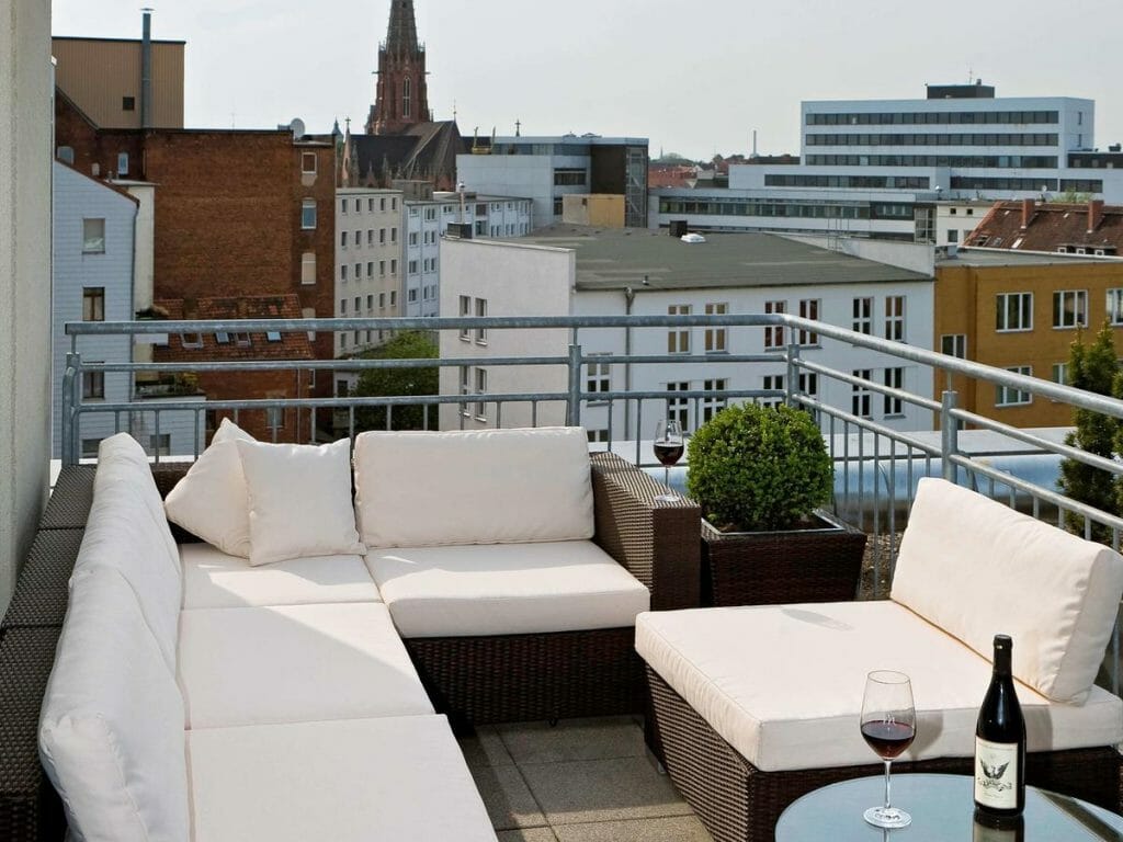 Mecure Hannover Mitte Rooftop | Hannover Gay Hotel Germany | Gay Friendly Germany 