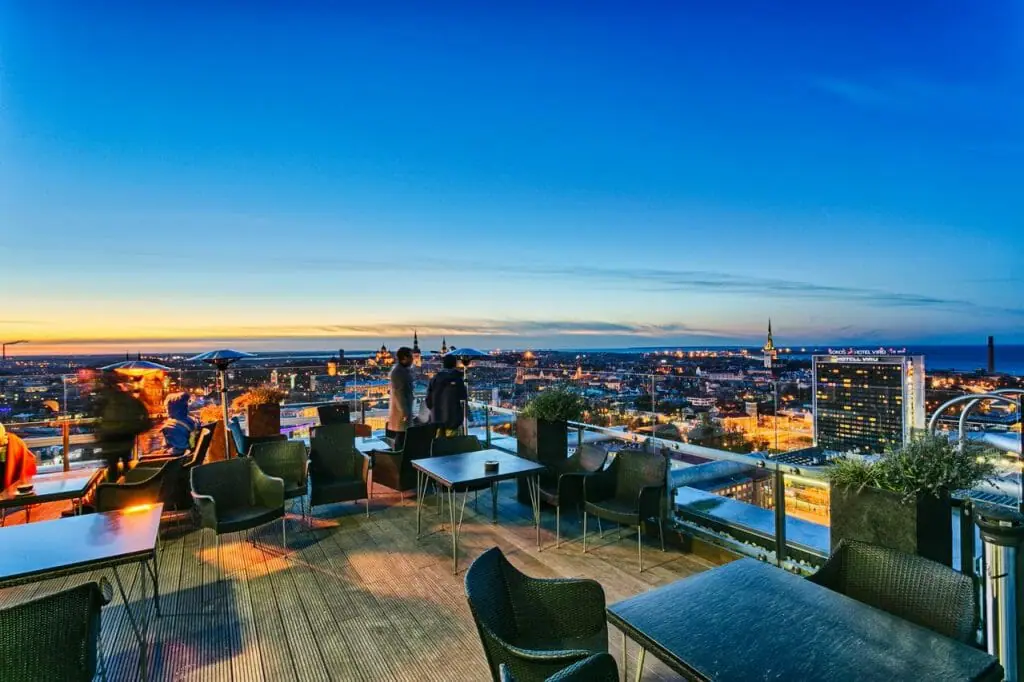Radisson Blu Sky Hotel Lounge 24 | Gay Bar in Tallinn