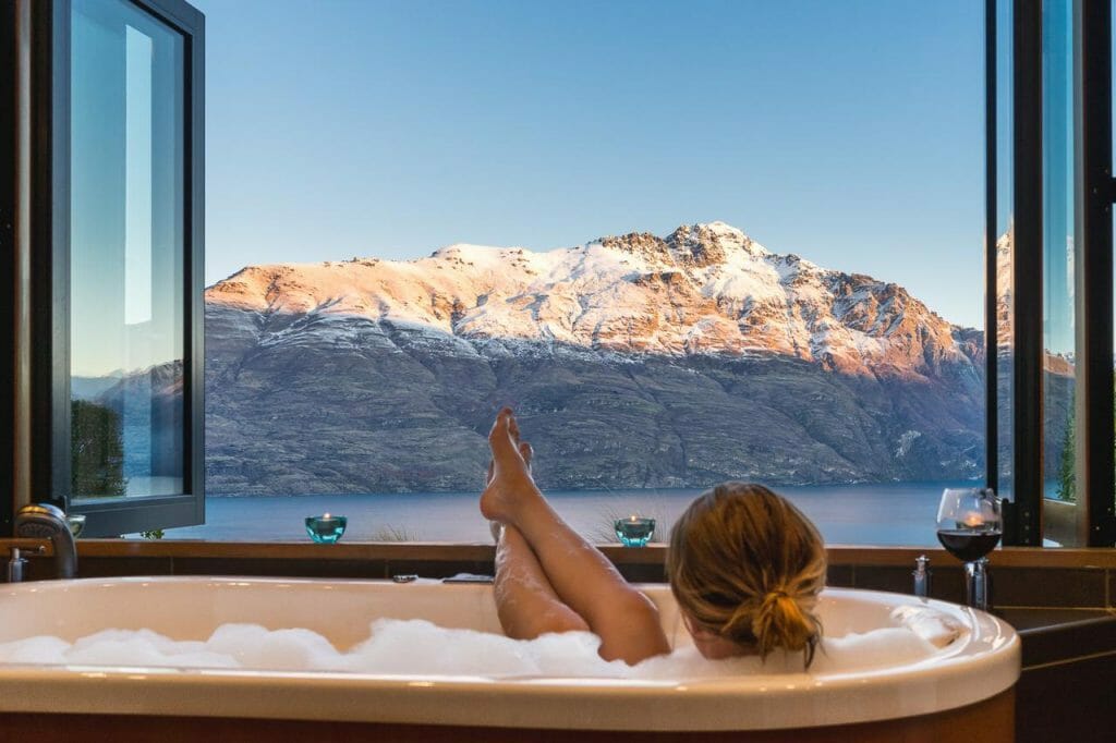 Azur Lodge Queenstown | queenstown accommodation | hotels in queenstown nz | accommodation queenstown nz | 