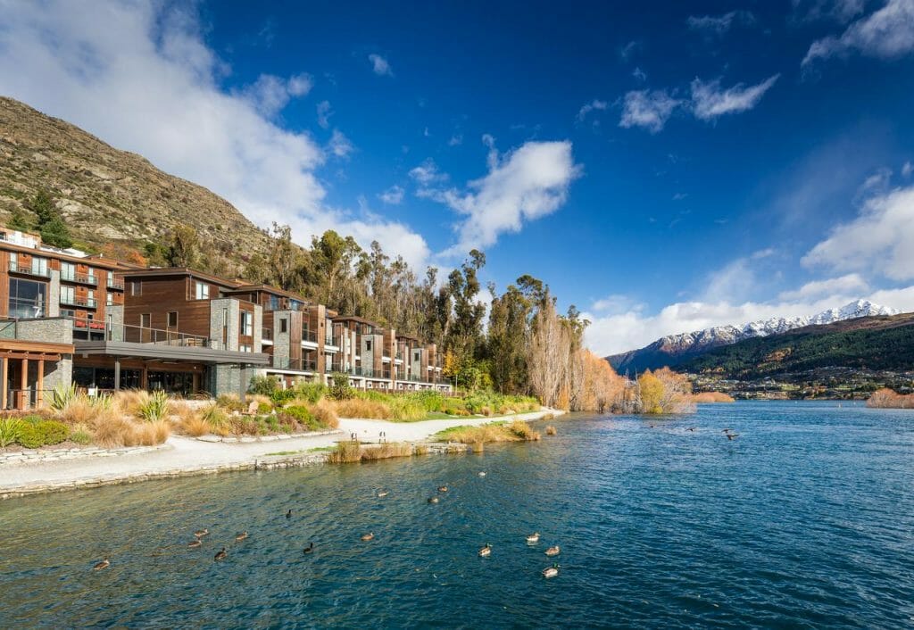 Hilton Queenstown | cheap accommodation queenstown | queenstown deals | luxury accommodation queenstown