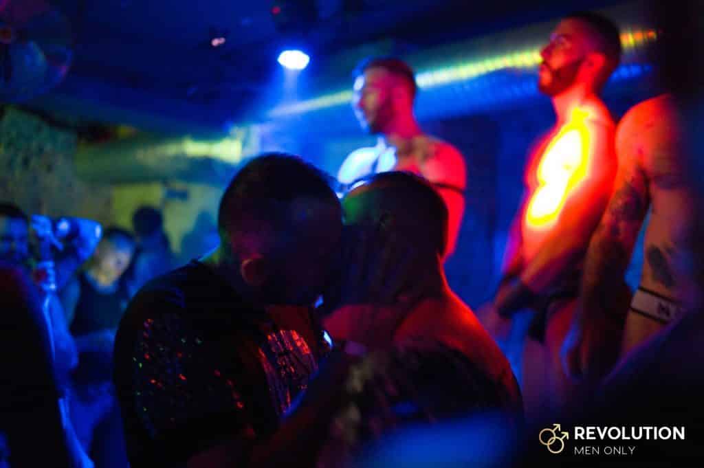 Revolution Gay Party in Warsaw | gay club warsaw | gay clubs warsaw | gay party warsaw | gay places warsaw | warsaw gay guide | gay bar warsaw | warsaw gay life | gay club warsaw poland