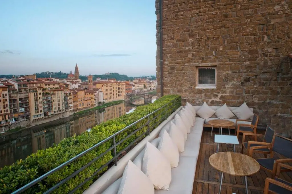 Continentale - Lungarno Collection | Luxury Florence Hotel
