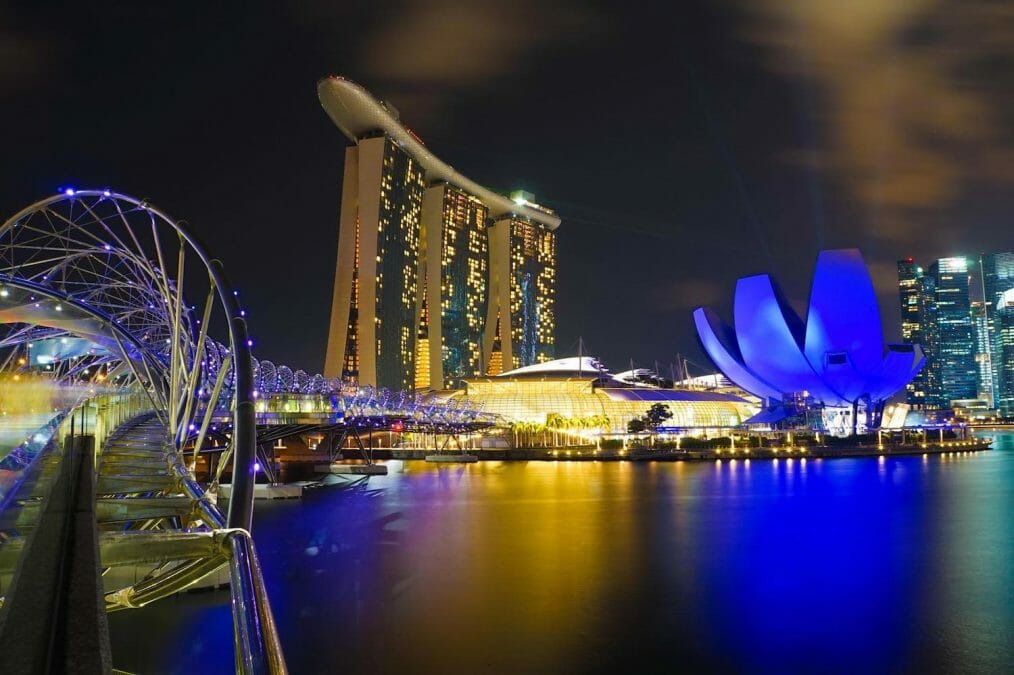singapore gay travel guide