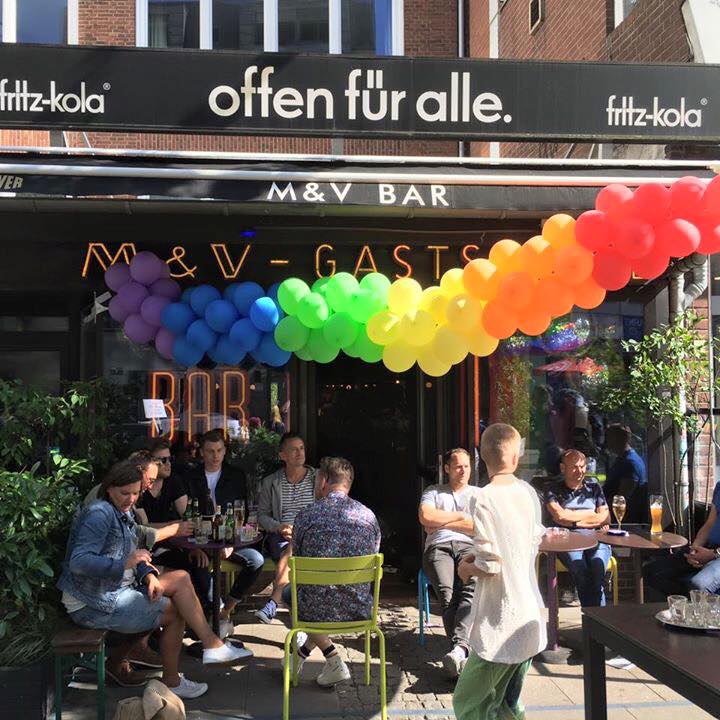 M&V BAR Hamburg Lange Reihe - die Bar für Gays & Friends | lesbian bar hamburg | gay cruising hamburg