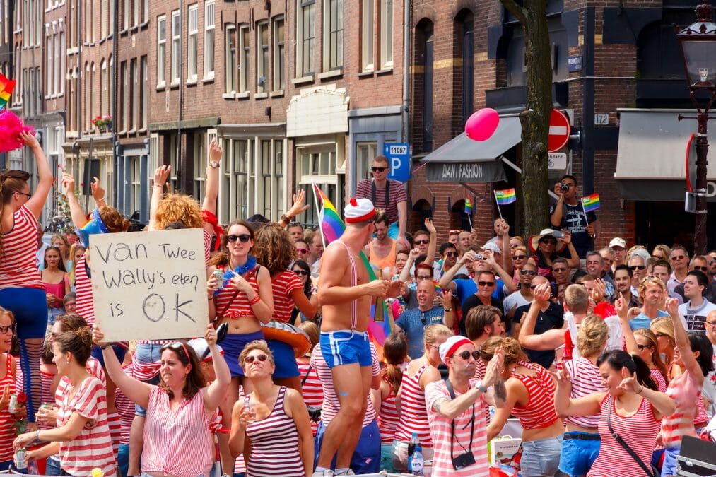 Gay amsterdam guide
