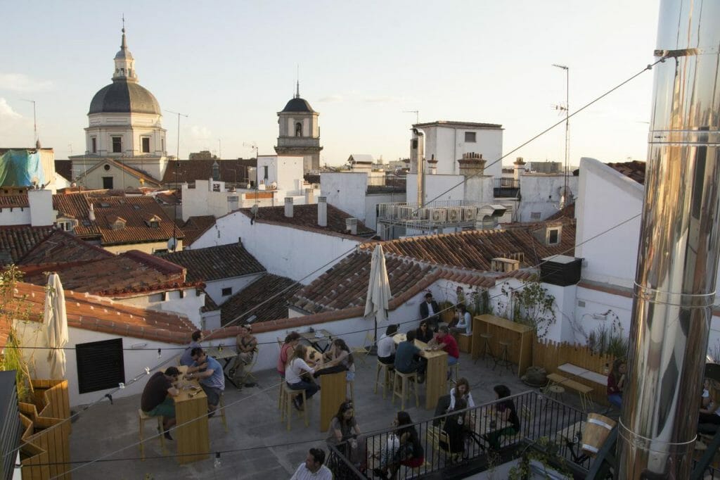 The Hat Hostel Madrid ** gay life madrid ** madrid gay scene **