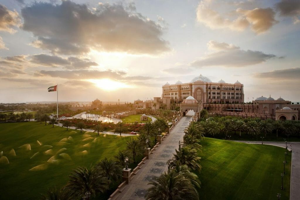 Emirates Palace Hotel Abu Dhabi | gay abu dhabi hotel | gay spa in abu dhabi | gay friendly hotels abu dhabi | gay hotel abu dhabi | abu dhabi gay friendly | abu dhabi gay travel