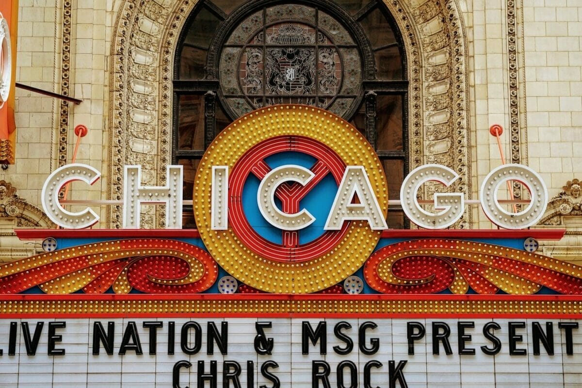 chaps chicago gay bar street signs