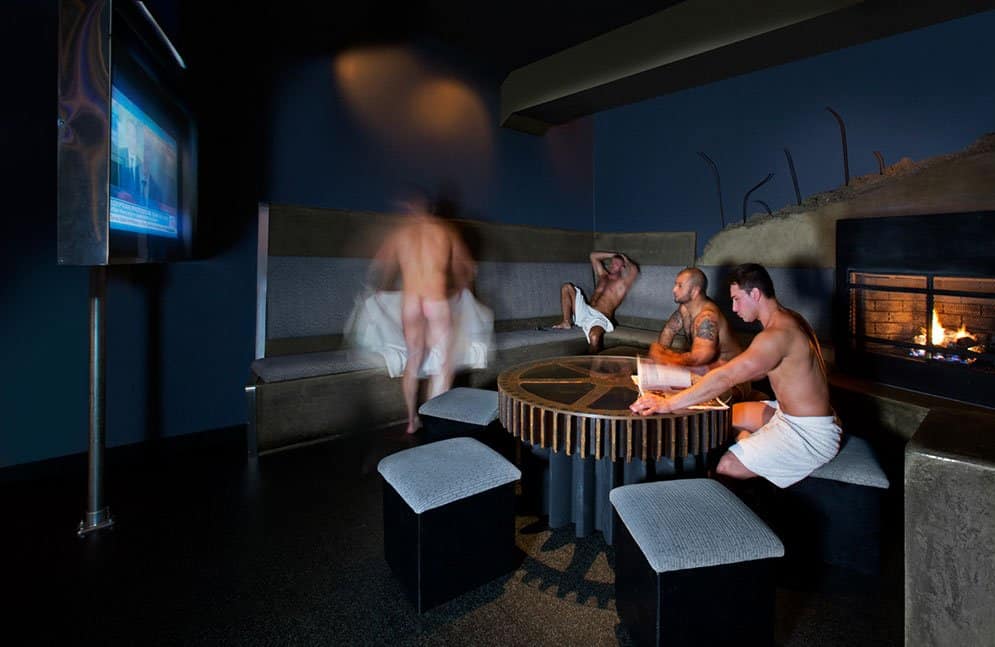 Cruising, Gay Saunas & Bath Houses in Chicago.