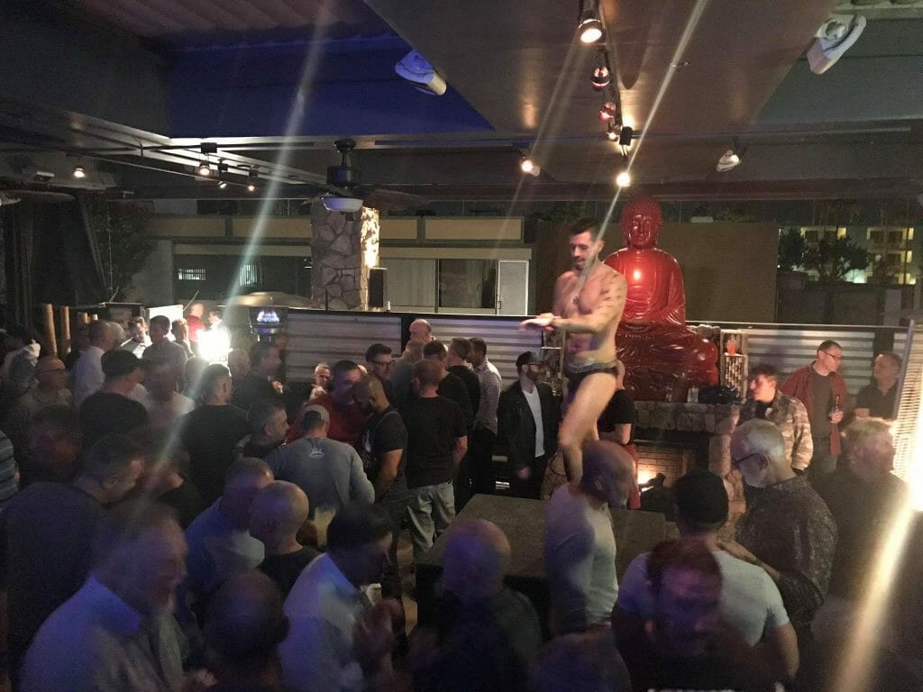 where are the gay sex clubs in palm springs