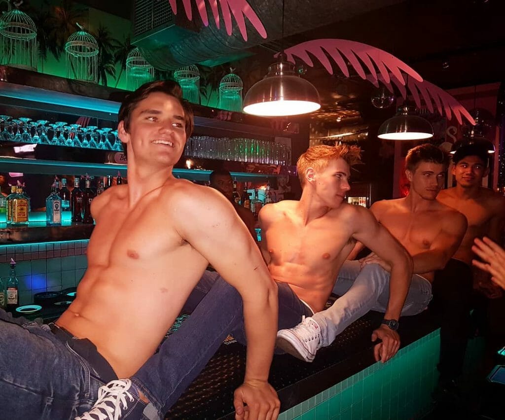 BeefCakes Cape Town ** gay cape town south africa ** gay contacts cape town ** m2m cape town ** gay places in cape town ** lesbian clubs in cape town ** gay life in cape town