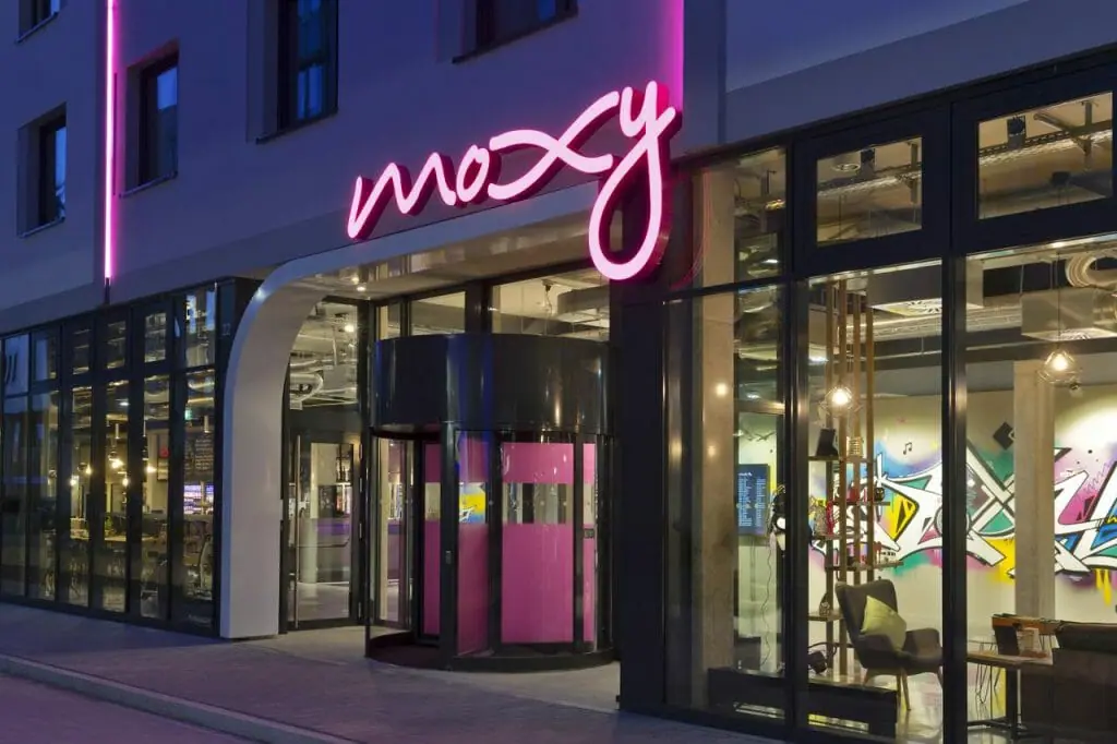 Why We Love The Millennial-Focused Moxy Hotel Chain! 🤩