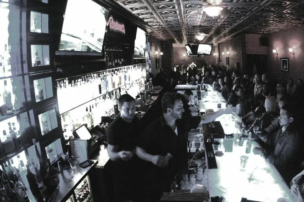 Roxanne's Long Beach Gay Bar