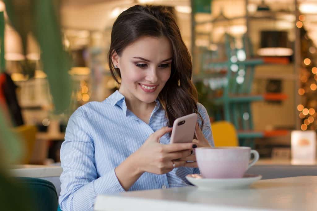 The Best Lesbian Dating Apps Free Apps To Kickstart Your Lovelife 4