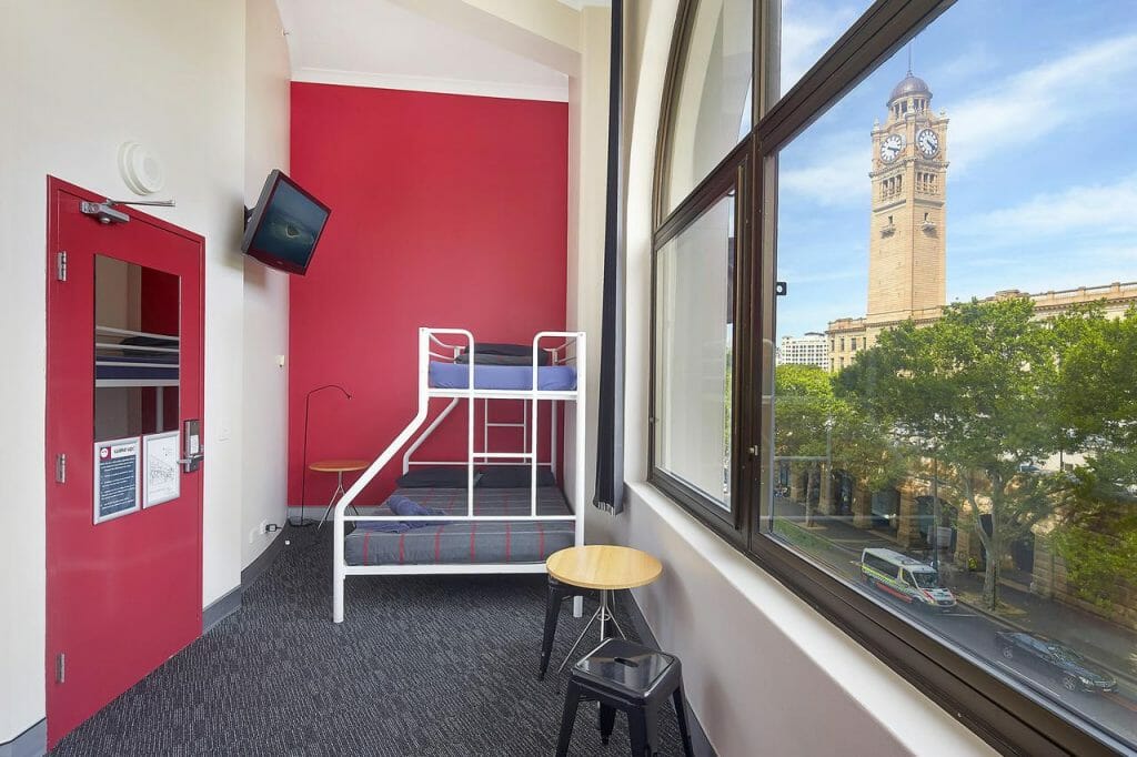 The Most Fabulous And Almost Gay Hostels In Sydney 🇦🇺