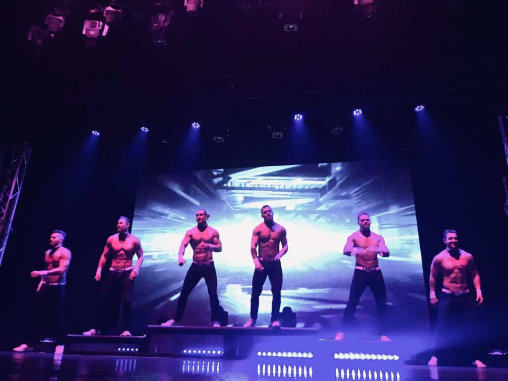  ** chippendale dancers ** stripper gay ** gay clubs in vegas ** chippendales show ** gay strip club las vegas ** chippendales gay friendly **