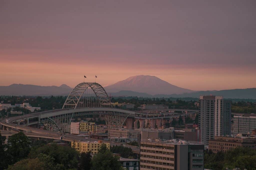 downtown portland gay bars