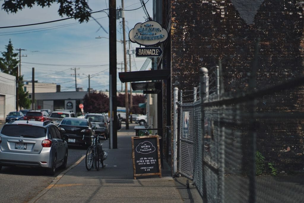 seattle clubs and bars ** gay bingo seattle ** seattle gayborhood ** gay parade seattle ** seattle lgbt center ** gay hotels seattle ** lgbtq seattle ** seattle gay baths ** seattle gay life **