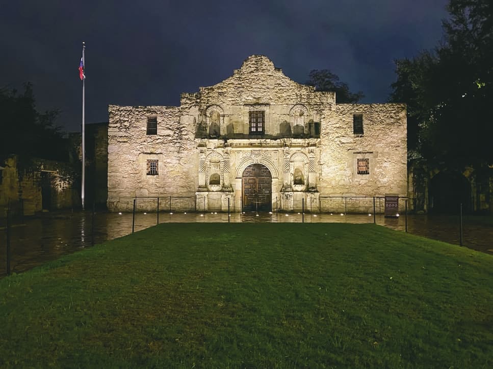 san antonio gay bars on the riverwalk