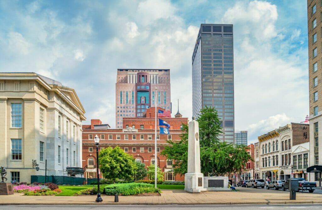 Moving to lgbt Louisville - lgbtq Louisville life - gay Louisville guide