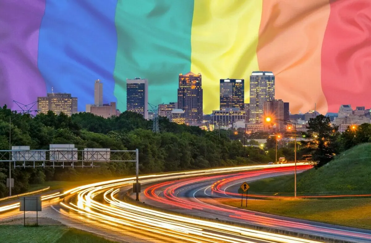 Moving To LGBT Birmingham, Alabama? How To Find Your Perfect Gay Neighborhood! pic