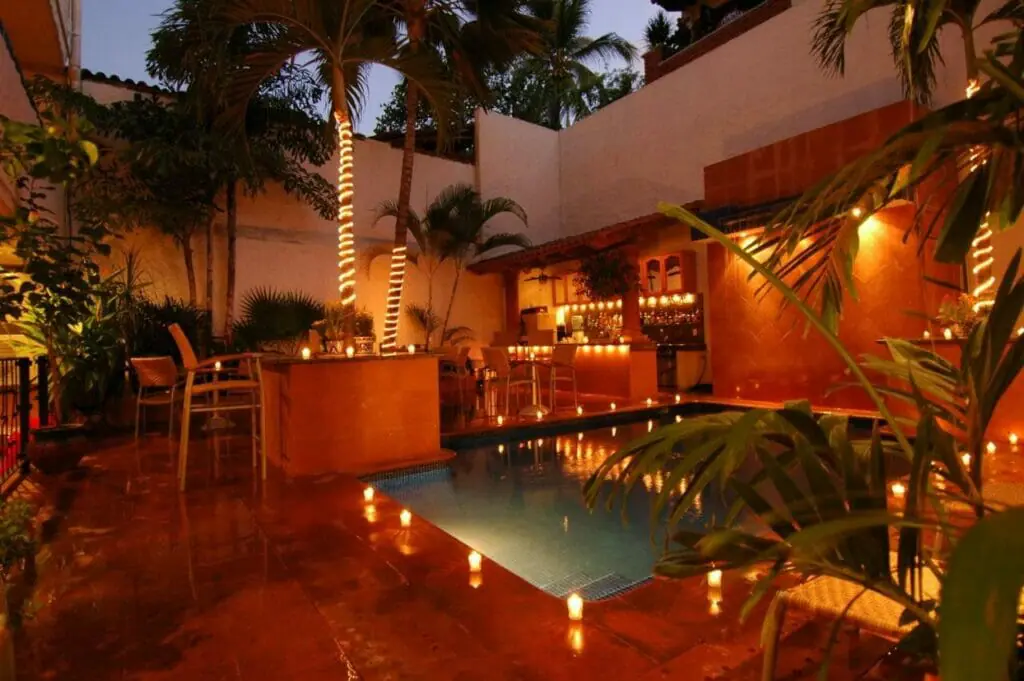 Hotel Mercurio - Gay Friendly - Gay Resorts In Puerto Vallarta