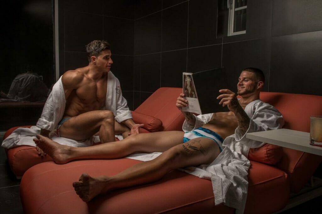 10 Fabulously Gay-Friendly & Gay Resorts In Miami To Try On Your Next Gaycation!