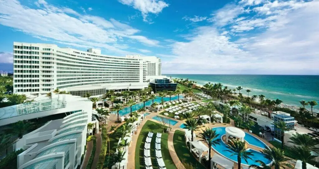 Fontainebleau Miami Beach - Gay Resorts In Miami