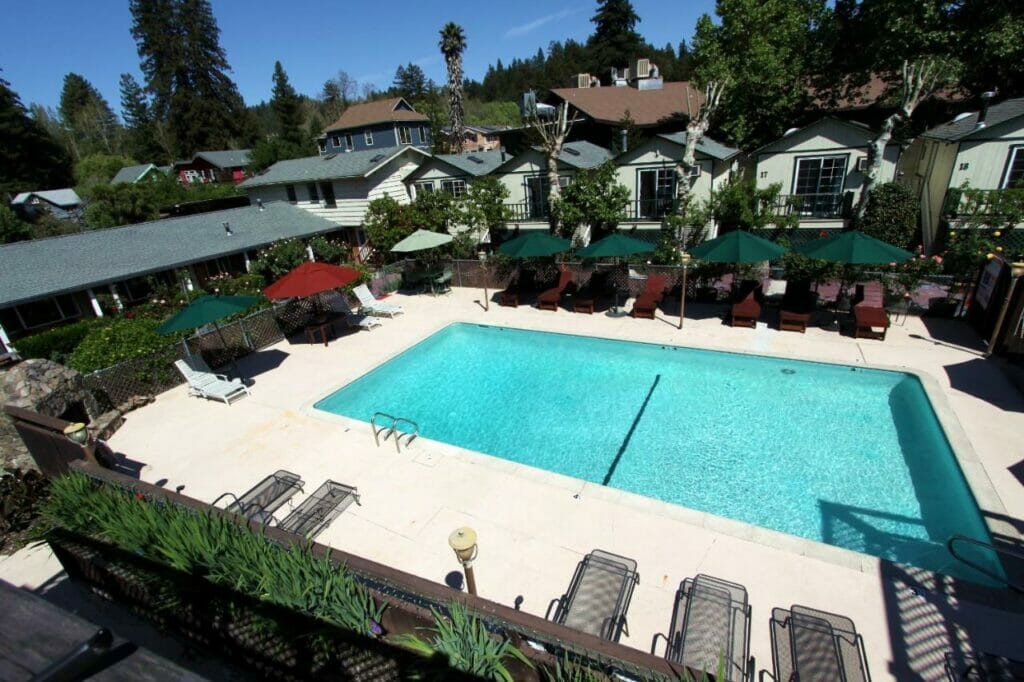 The Woods Hotel - Gay LGBTQ Cabins- gay resorts in california