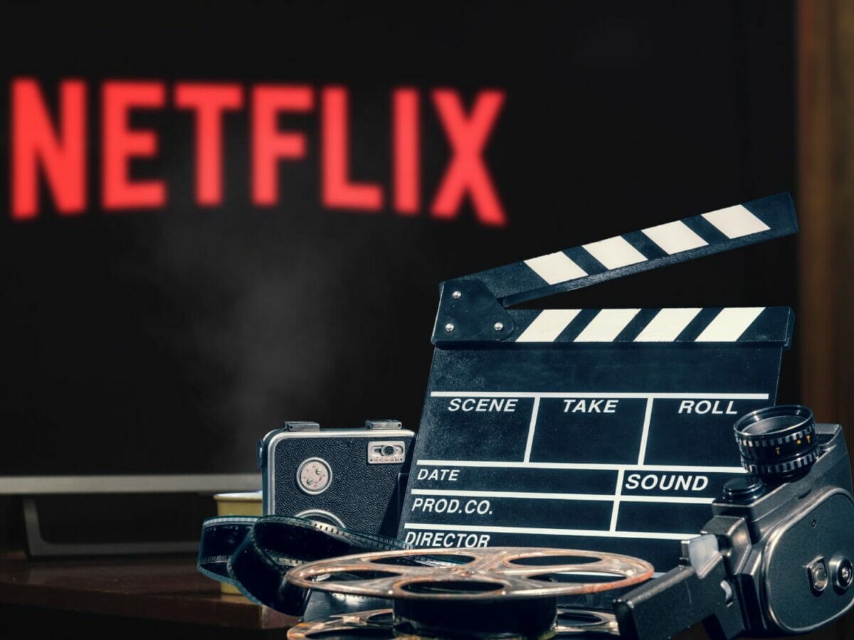 The 22 Best LGBTQ Netflix Shows You Should Have Already Seen By Now! 🏳️‍🌈