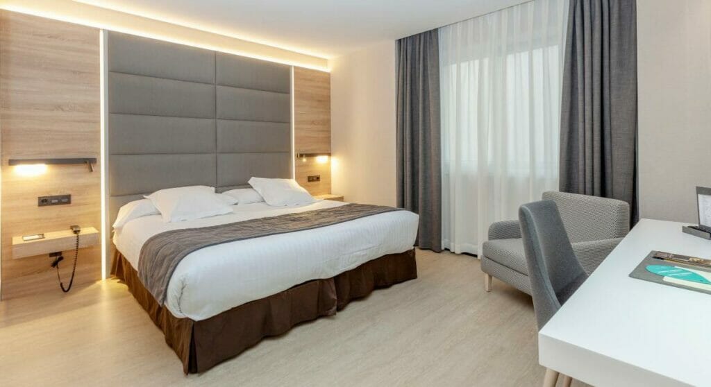Hotel Liabeny - Best Gay resorts in Madrid Spain - best gay hotels in Madrid Spain 