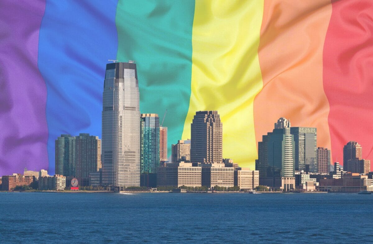 Moving To LGBT Jersey City, New York? How To Find Your Perfect Gay Neighborhood!
