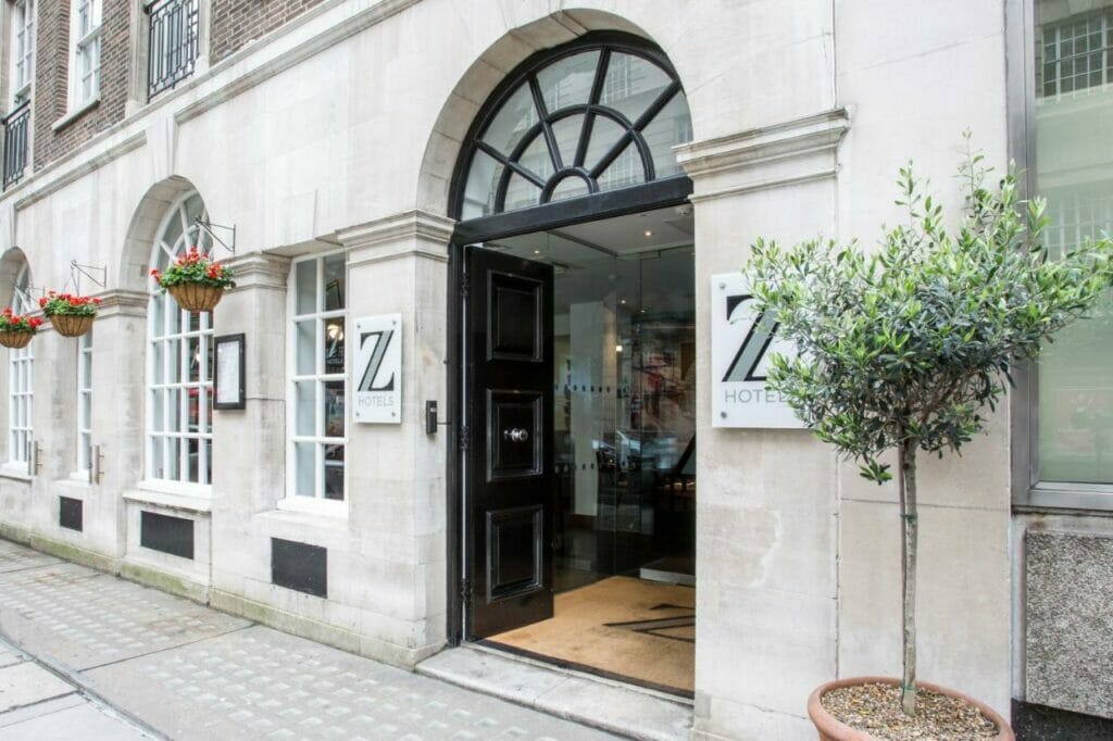 The Z Hotel Victoria 2 - Best Gay resorts in London United Kingdom - best gay hotels in London United Kingdom