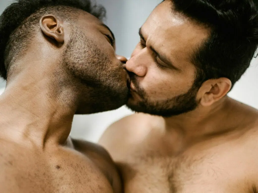 The 12 Best Gay Cam Sites For Online Voyeurism And Fun!