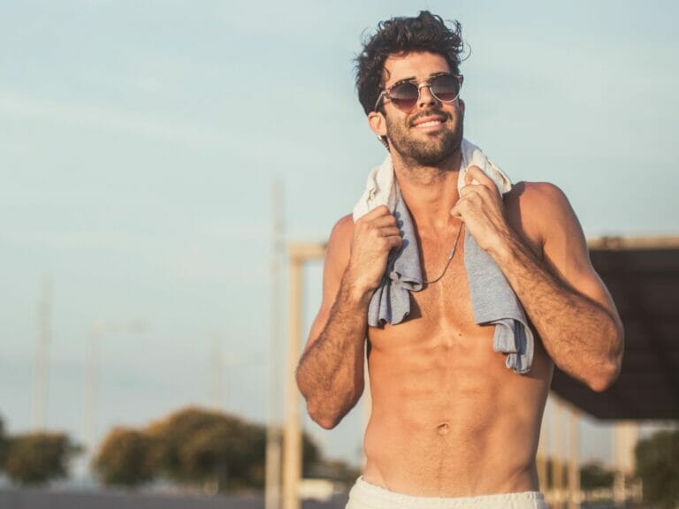 Gay Cruising 101 Advice For FirstTimers Seeking Sexual Partners In Public!