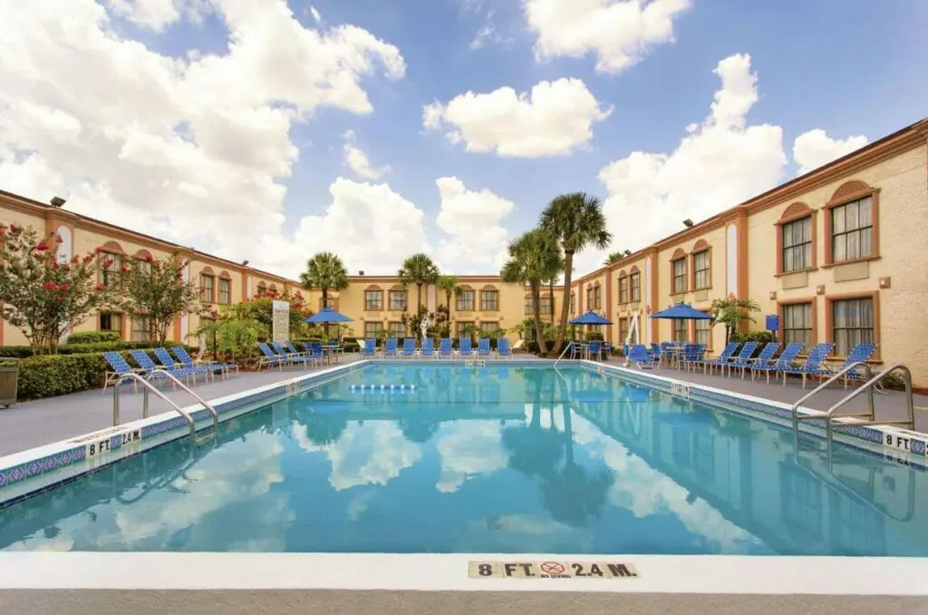 La Quinta Inn - Best Gay resorts in Orlando United States - best gay hotels in Orlando United States