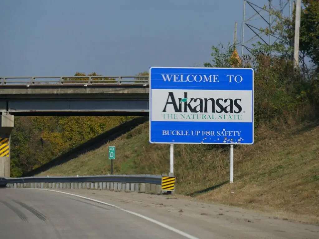 Moving to gay Arkansas - Arkansas lgbt organizations - Lgbt rights in Arkansas - gay-friendly cities in Arkansas - gaybourhoods in Arkansas