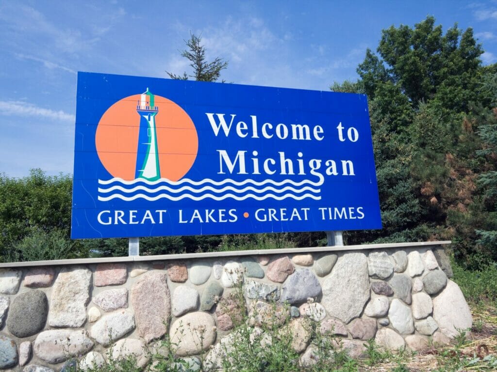 Moving to gay Michigan - Michigan lgbt organizations - Lgbt rights in Michigan - gay-friendly cities in Michigan - gaybourhoods in Michigan