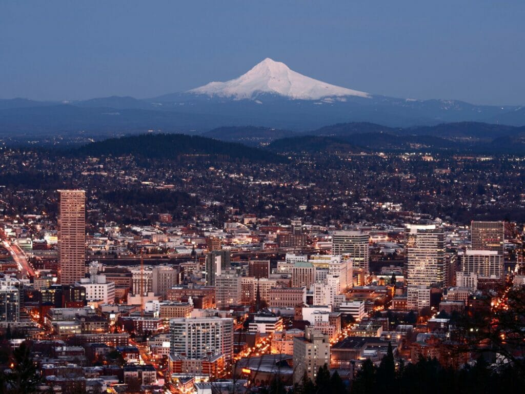 best gay-friendly cities in Oregon - Portland 