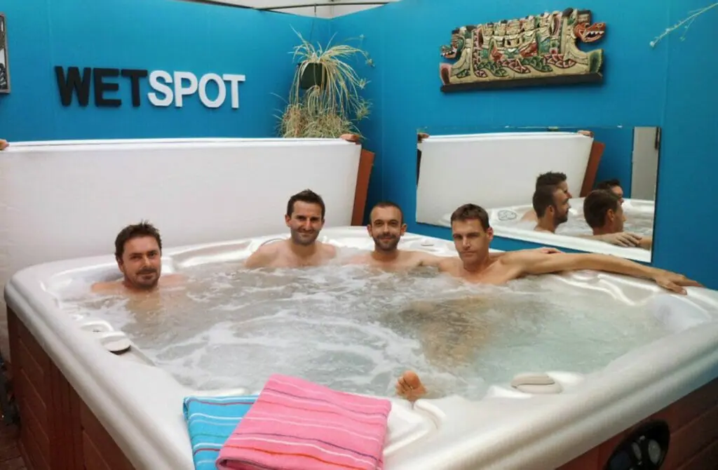 Guysers - best gay sauna near Tauranga