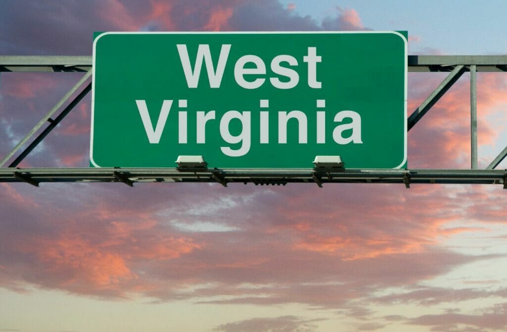Moving To Gay West Virginia? How To Find Your Perfect New LGBT Neighborhood!￼