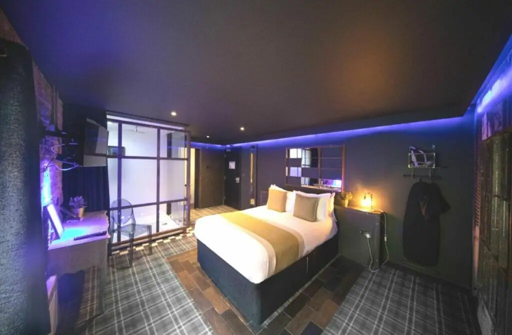 Briggate Hotel - Gay Hotel in Leeds