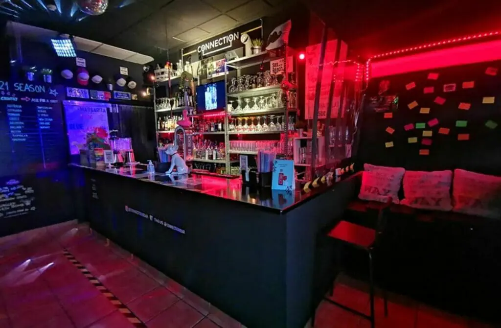 Connection bar - best gay nightlife in Faro