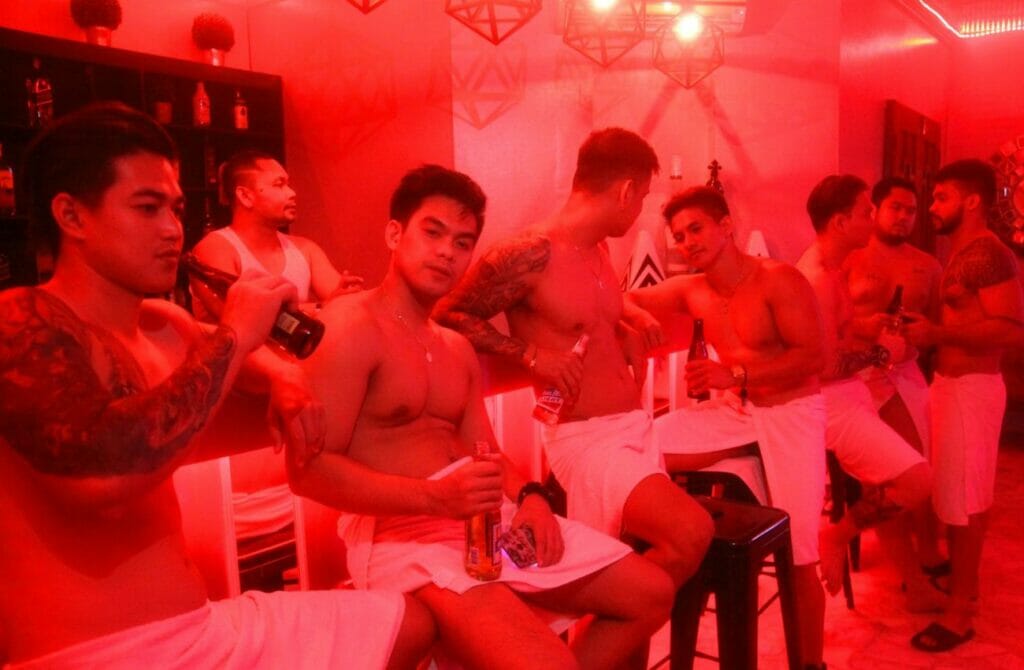 Fahrenheit Café- best gay Sauna Manila